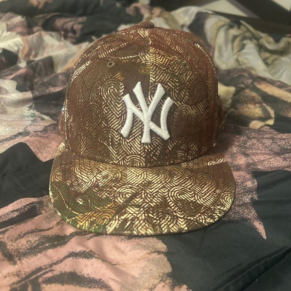 Hat Club “Sweethearts” Yankees Fitted Cap